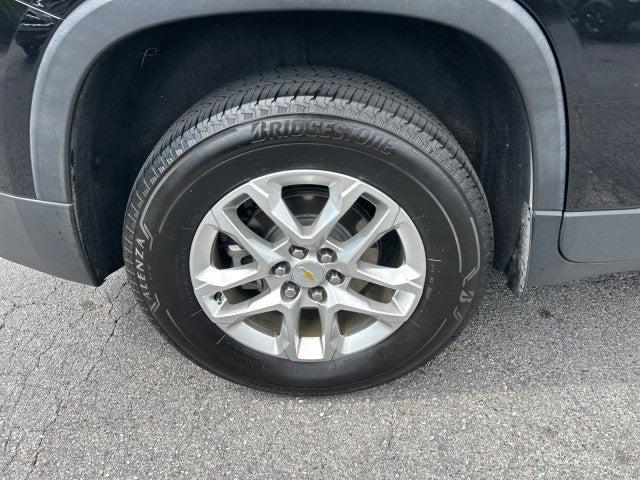 used 2020 Chevrolet Traverse car, priced at $20,451