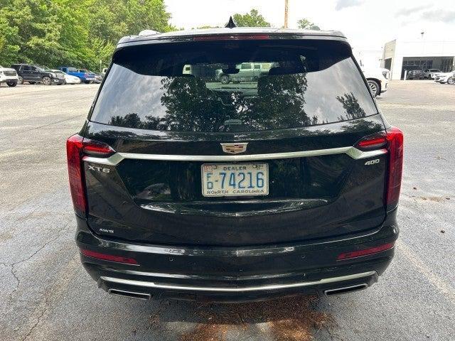 used 2022 Cadillac XT6 car, priced at $40,000