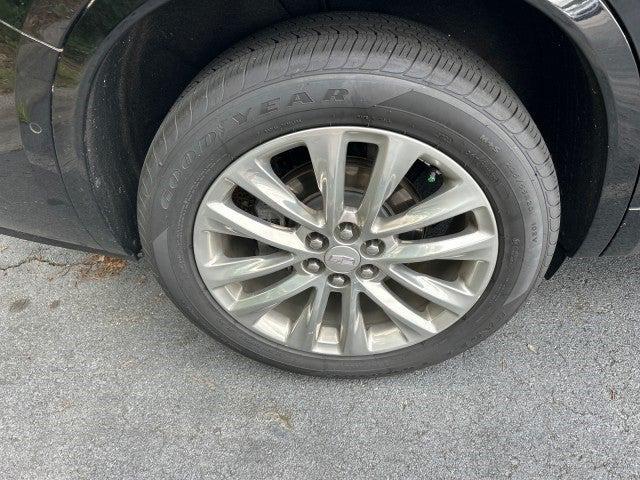 used 2022 Cadillac XT6 car, priced at $40,000
