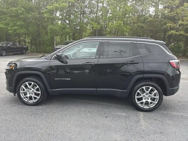 used 2022 Jeep Compass car, priced at $21,939