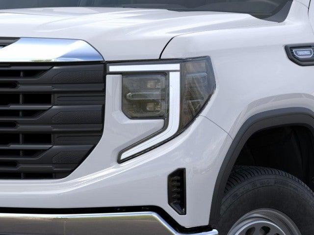 new 2025 GMC Sierra 1500 car, priced at $38,120