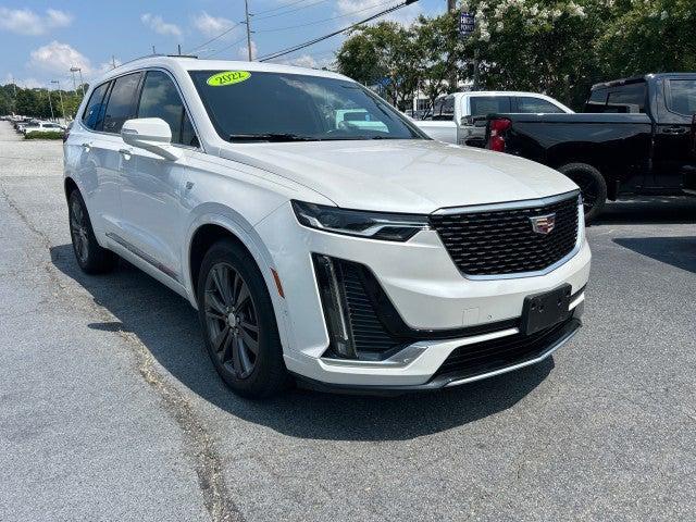used 2022 Cadillac XT6 car, priced at $33,616
