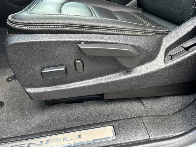 used 2022 GMC Canyon car, priced at $35,585