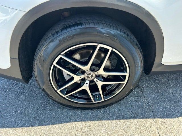 used 2019 Mercedes-Benz GLC 300 car, priced at $23,954