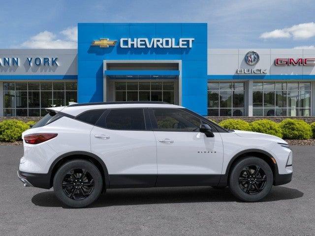 new 2025 Chevrolet Blazer car, priced at $35,280