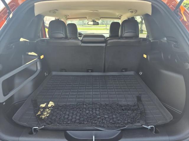 used 2015 Jeep Cherokee car, priced at $13,998
