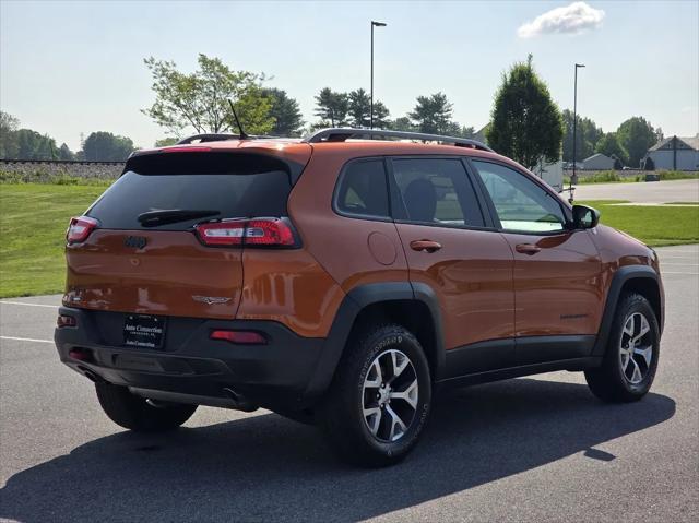 used 2015 Jeep Cherokee car, priced at $13,998