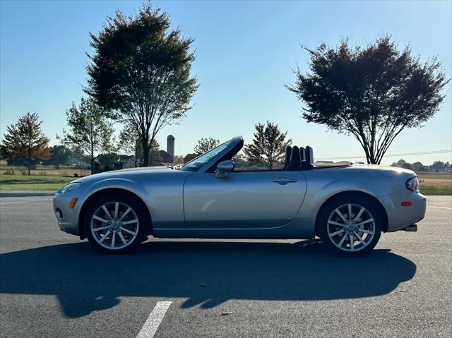 used 2007 Mazda MX-5 Miata car, priced at $11,897