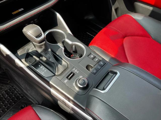 used 2023 Toyota Highlander car, priced at $42,987