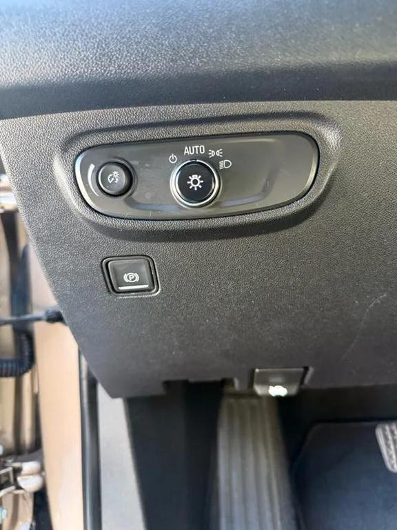 used 2018 GMC Terrain car, priced at $15,977