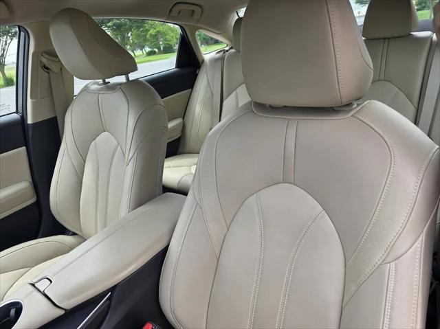 used 2019 Toyota Avalon Hybrid car, priced at $21,987