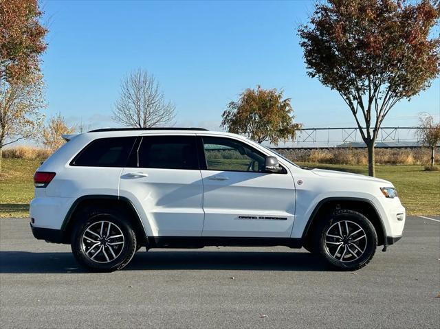 used 2021 Jeep Grand Cherokee car, priced at $29,987