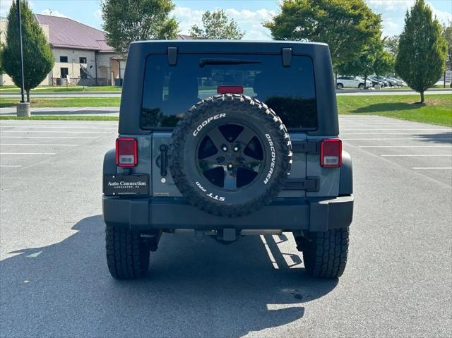 used 2015 Jeep Wrangler Unlimited car, priced at $20,987