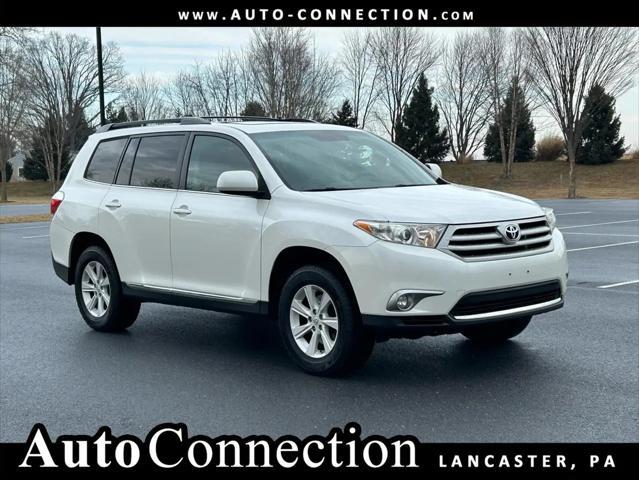 used 2012 Toyota Highlander car, priced at $12,997