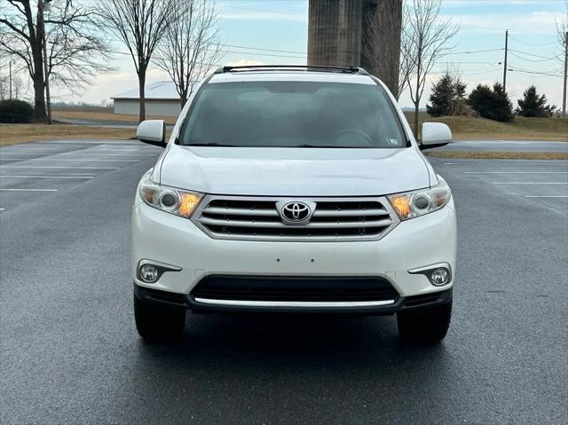 used 2012 Toyota Highlander car, priced at $12,997