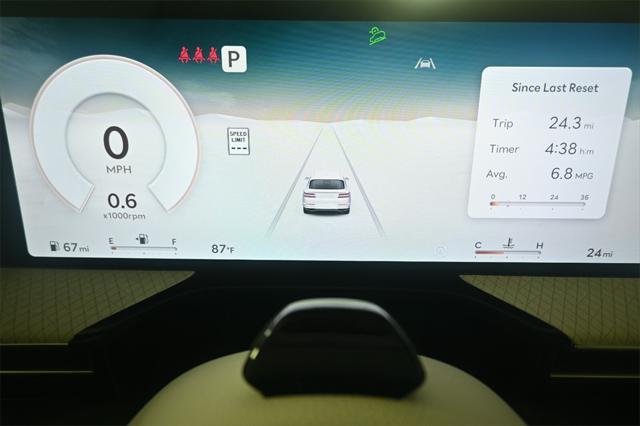 new 2025 Genesis GV80 car, priced at $81,138