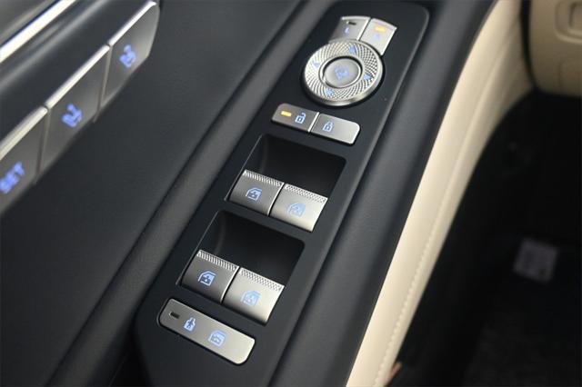 new 2025 Genesis GV80 car, priced at $81,138