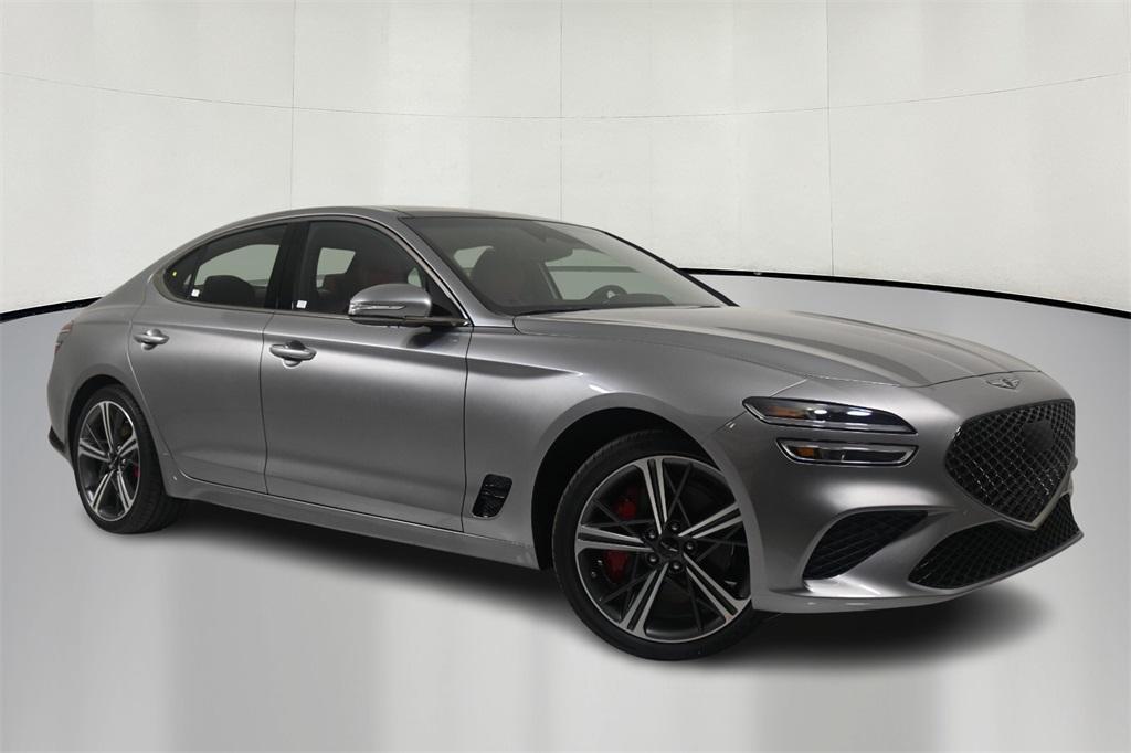 new 2025 Genesis G70 car, priced at $48,580