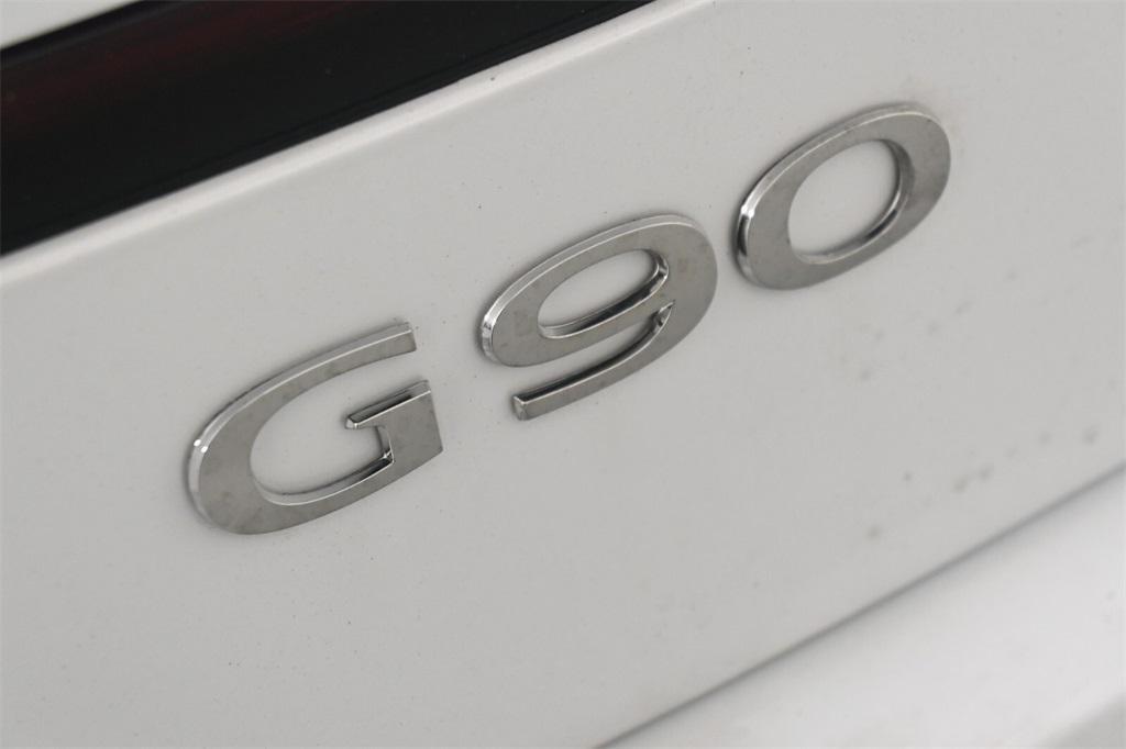 new 2025 Genesis G90 car, priced at $87,273