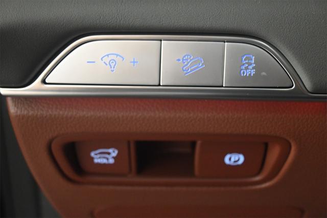 new 2025 Genesis GV80 car, priced at $81,900
