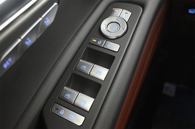 new 2025 Genesis GV80 car, priced at $81,017