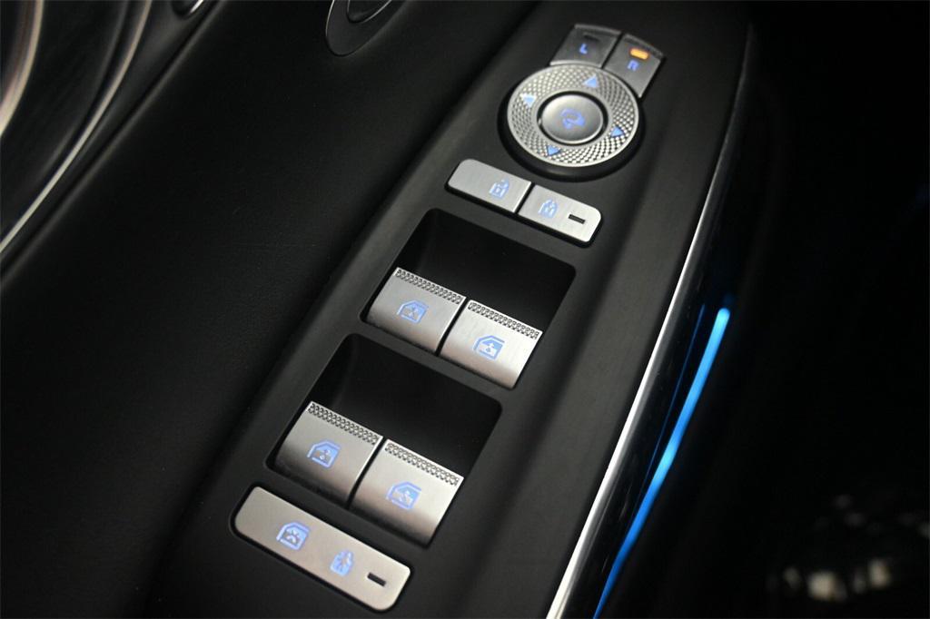 new 2024 Genesis GV70 car, priced at $55,771
