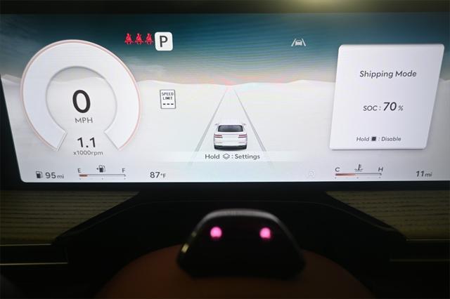 new 2025 Genesis GV80 car, priced at $81,051