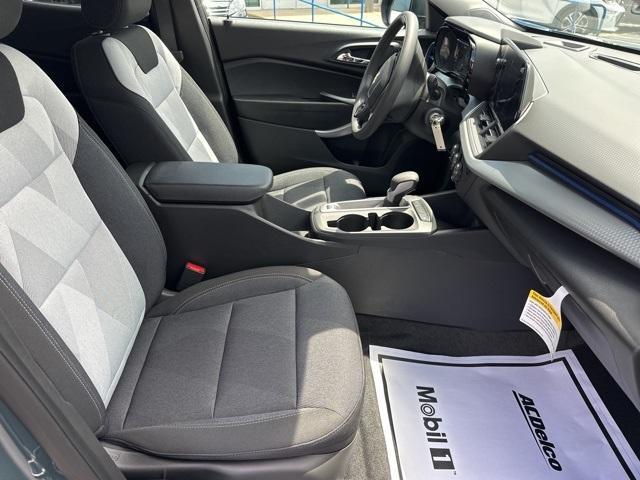 new 2025 Chevrolet Trax car, priced at $21,885