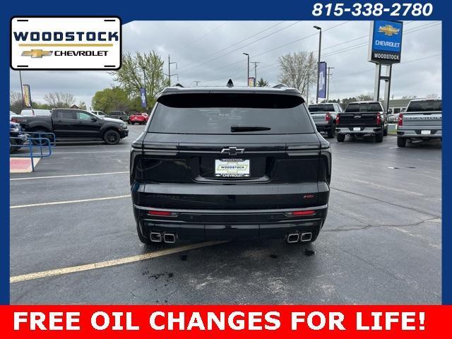 used 2024 Chevrolet Traverse car, priced at $53,995