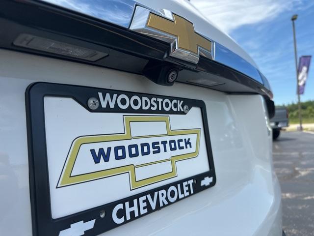 used 2023 Chevrolet Traverse car, priced at $27,998