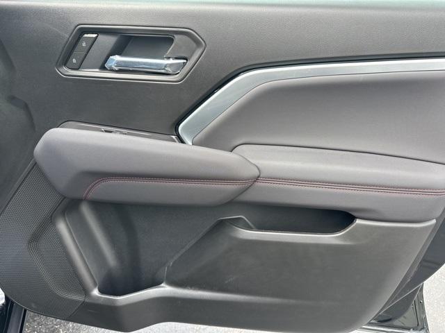 new 2025 Chevrolet Colorado car, priced at $45,590