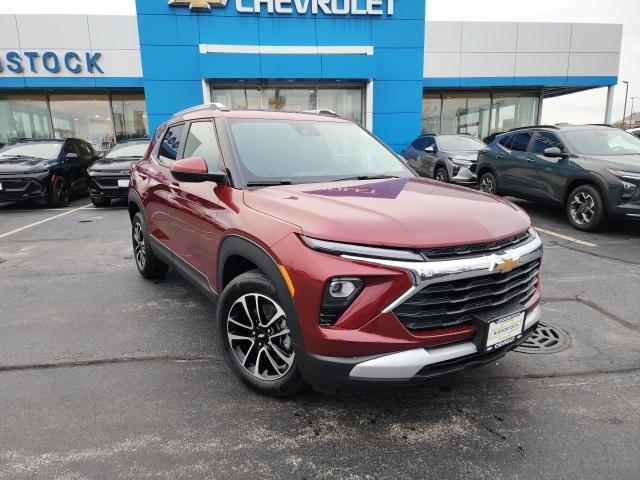 new 2025 Chevrolet TrailBlazer car, priced at $28,475