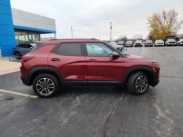 new 2025 Chevrolet TrailBlazer car, priced at $28,475