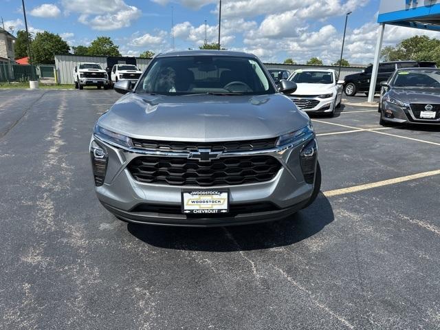 new 2025 Chevrolet Trax car, priced at $21,740