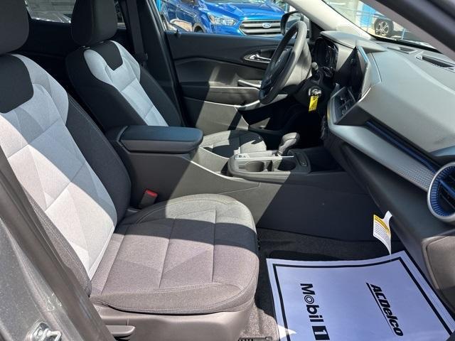 new 2025 Chevrolet Trax car, priced at $21,740