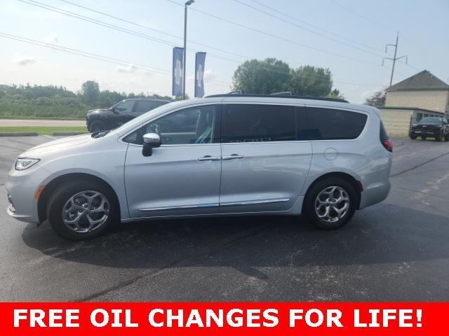 used 2023 Chrysler Pacifica car, priced at $27,994