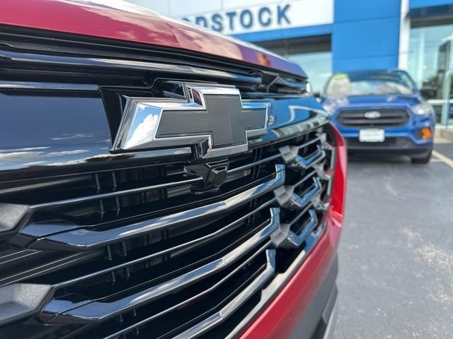 new 2026 Chevrolet Equinox car, priced at $31,535