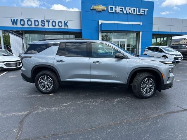 new 2025 Chevrolet Traverse car, priced at $40,945