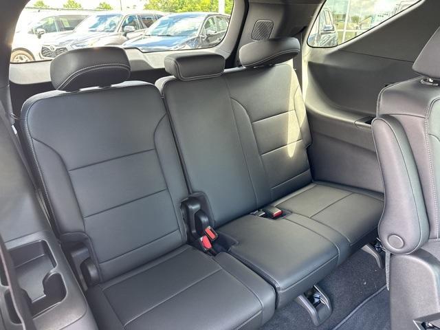 new 2026 Chevrolet Traverse car, priced at $45,899