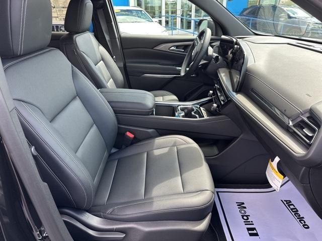 new 2026 Chevrolet Traverse car, priced at $45,899