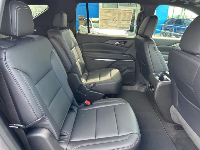 new 2026 Chevrolet Traverse car, priced at $45,899
