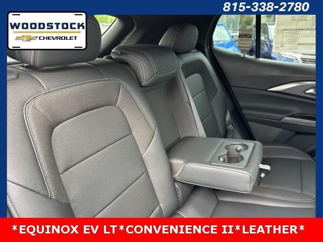 new 2025 Chevrolet Equinox EV car, priced at $39,095