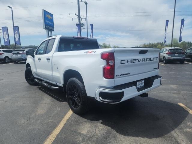 new 2024 Chevrolet Silverado 1500 car, priced at $45,762