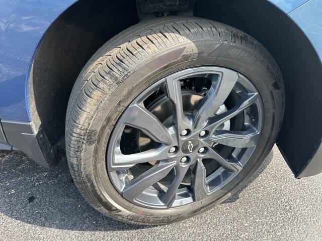 used 2024 Chevrolet Equinox car, priced at $28,999