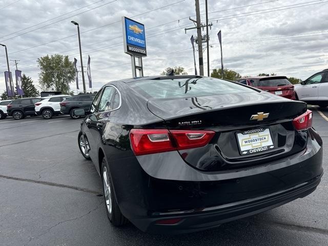 new 2025 Chevrolet Malibu car, priced at $26,700