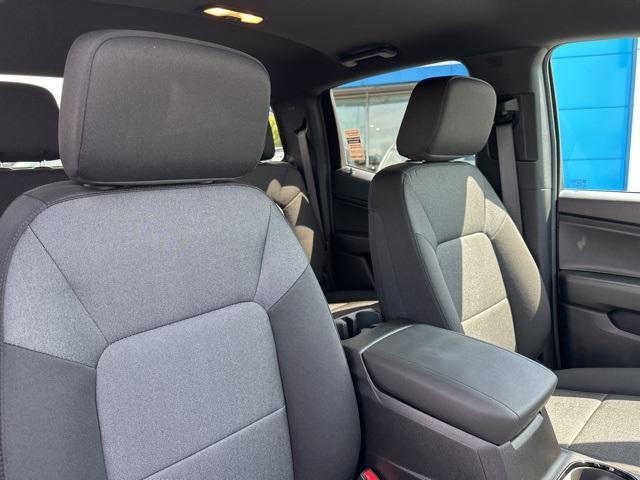 new 2026 Chevrolet Colorado car, priced at $40,099