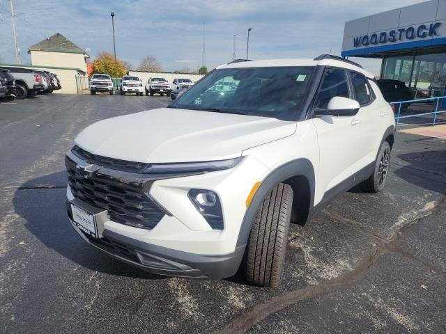 new 2025 Chevrolet TrailBlazer car, priced at $29,434