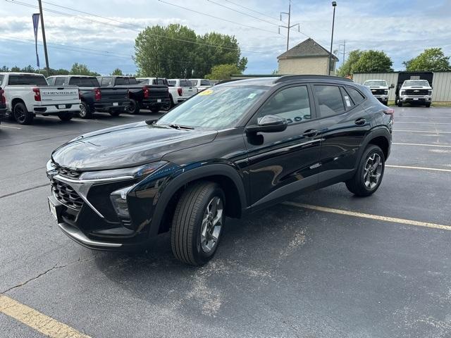 new 2025 Chevrolet Trax car, priced at $23,440