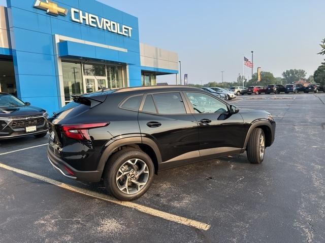 new 2025 Chevrolet Trax car, priced at $23,390
