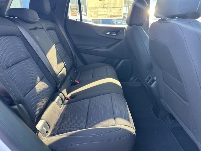 new 2025 Chevrolet Equinox car, priced at $28,995